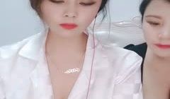 熬夜咖喱饭-风情艳主两阿姨。大奶胸胸，摇乳舞，百