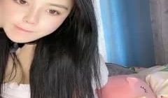 潮吹女王--小米❤️清纯校园女神，内心却是妥妥的