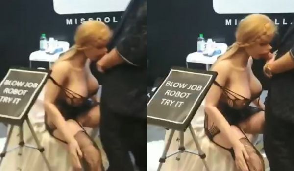[欧美] 口交性爱机器人上市预备!!成人展让你现